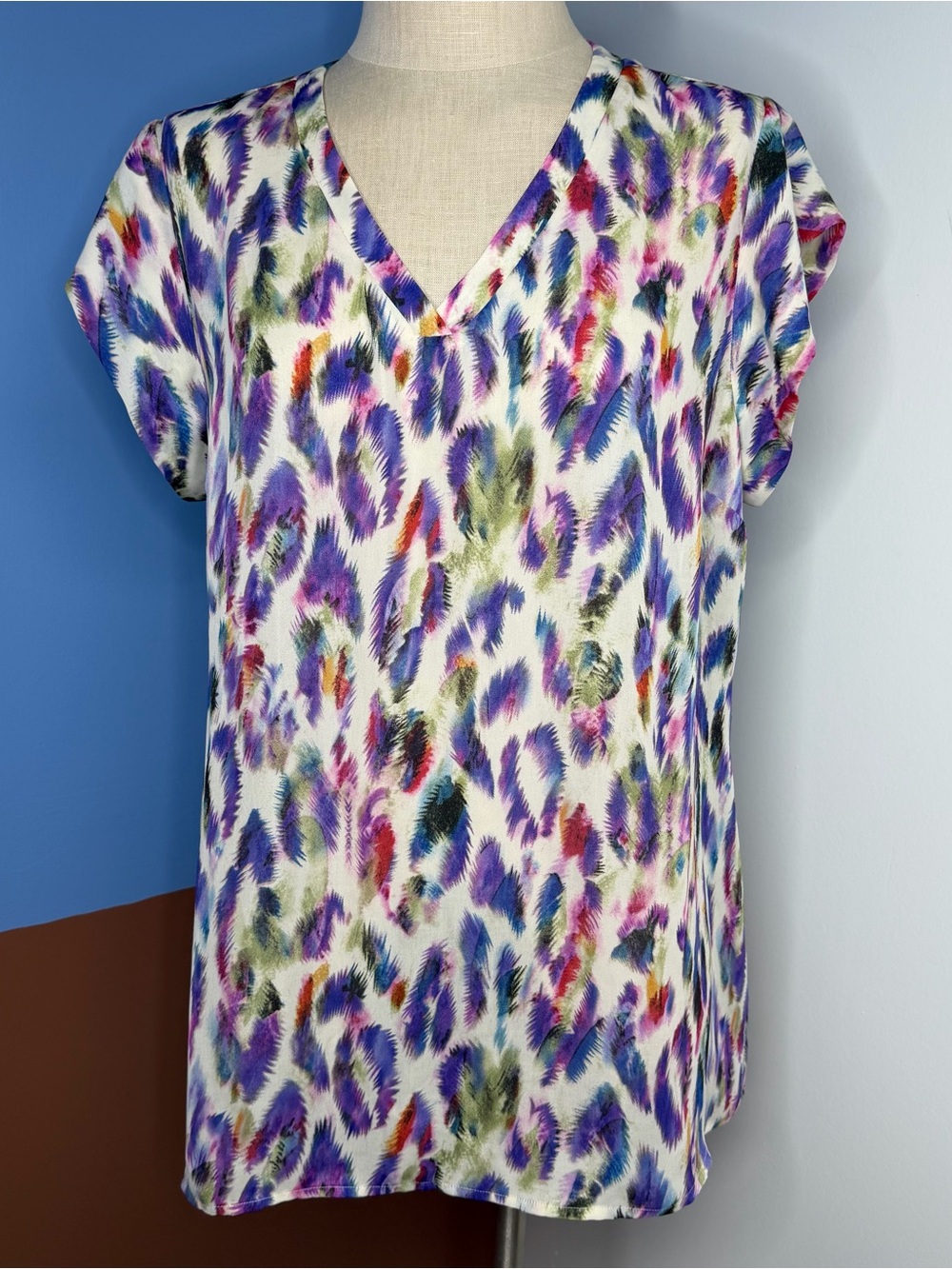 Women's Cabi 5027 colorful feathers blouse Large